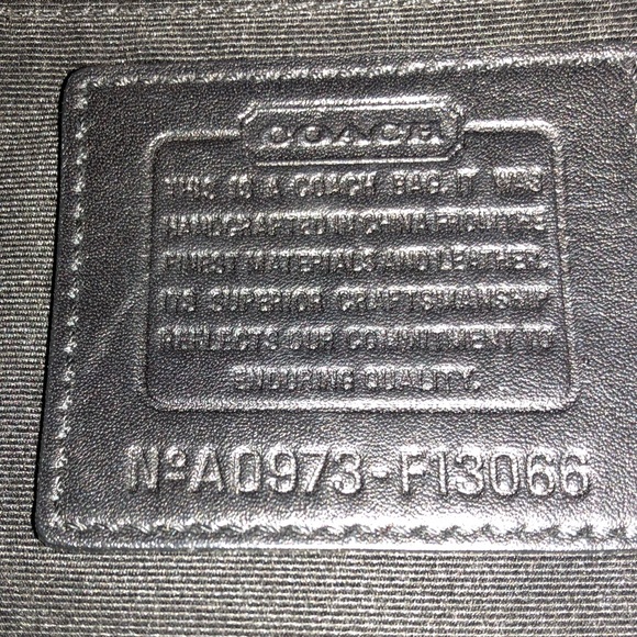 Coach bag. - Picture 4 of 5